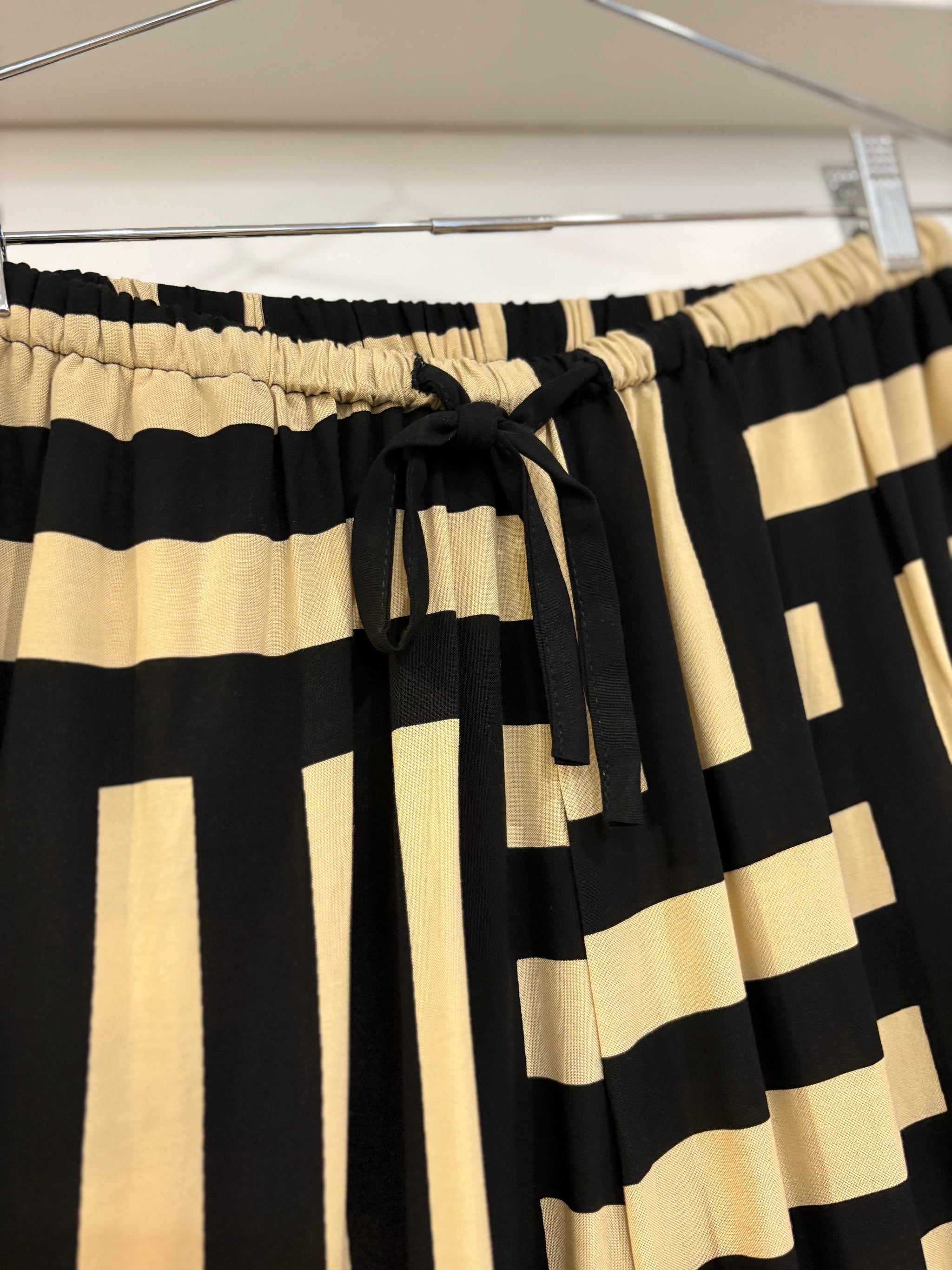Lilya Fenton Pant - Oxford Block - Black/Chai
