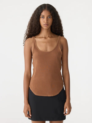 Bassike Slim Scoop Rib tank - Argan