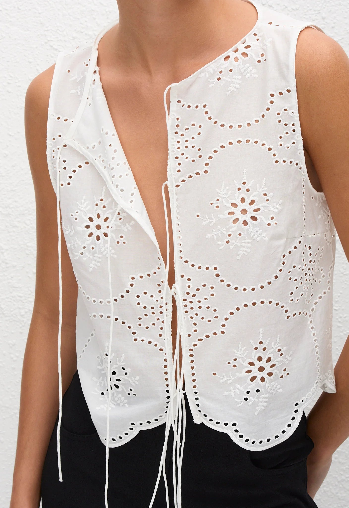 Matteau Broderie Tie Blouse - White
