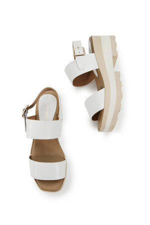 Estilo Emporio Cape Buckle Sandal - White