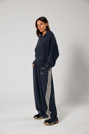 Ssaint Barrel Pants - Navy