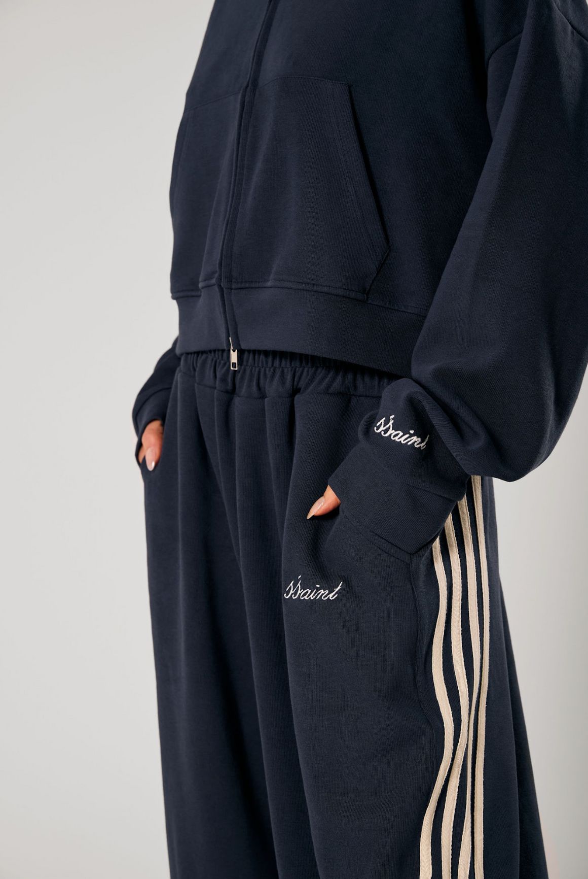 Ssaint Barrel Pants - Navy