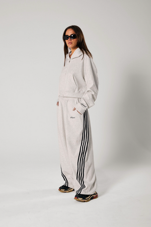 Ssaint Cropped Hoodie - Grey