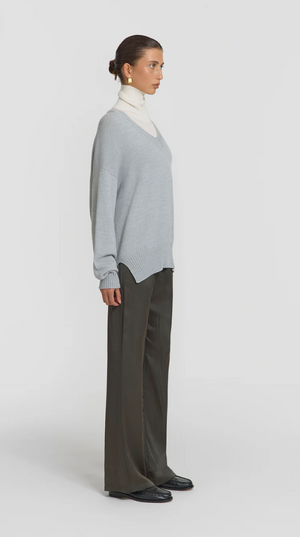 Viktoria & Woods Birmingham V Knit - Light Grey Marle