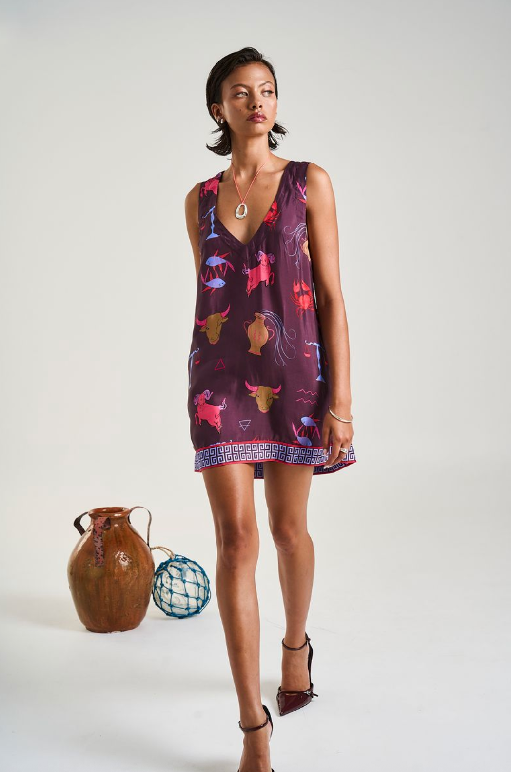 Summi Summi V-Neck Shift Dress - Zodiac Zod
