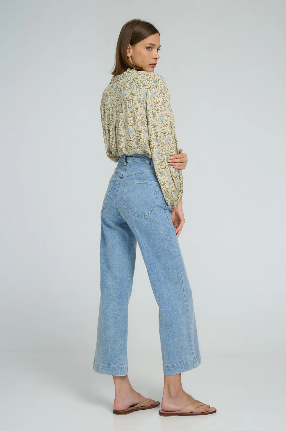 Lilya Hathaway Top - Fleurs Des Champs - Blue