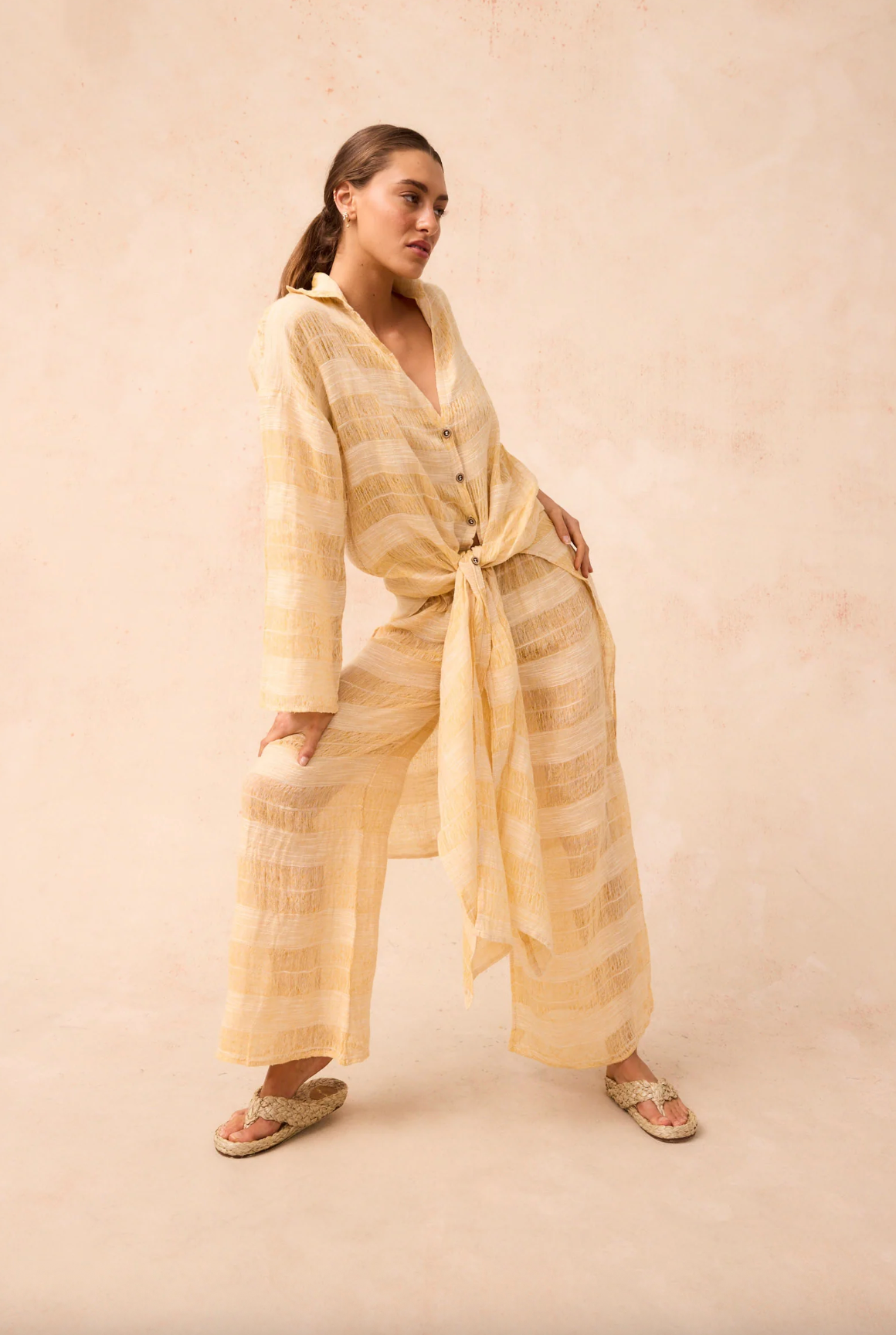 Estilo Emporio Villa Pant - Tela Atena Yellow