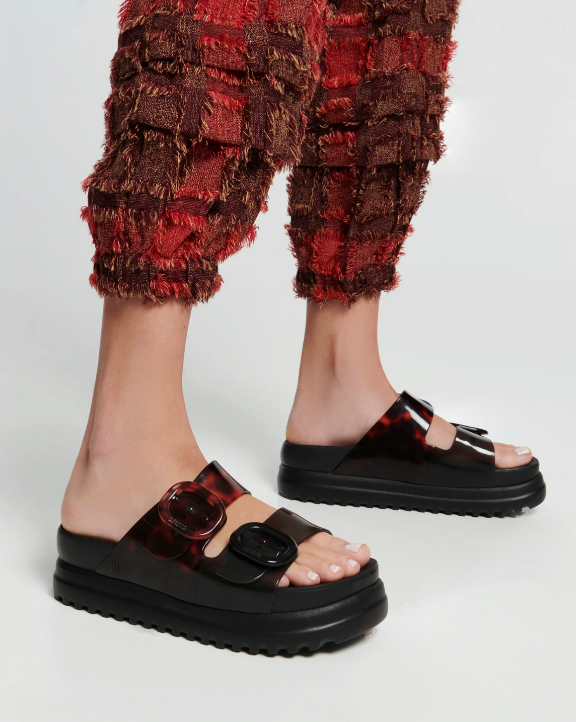 Melissa Cozy Slide Platform - Black/Tortoise shell