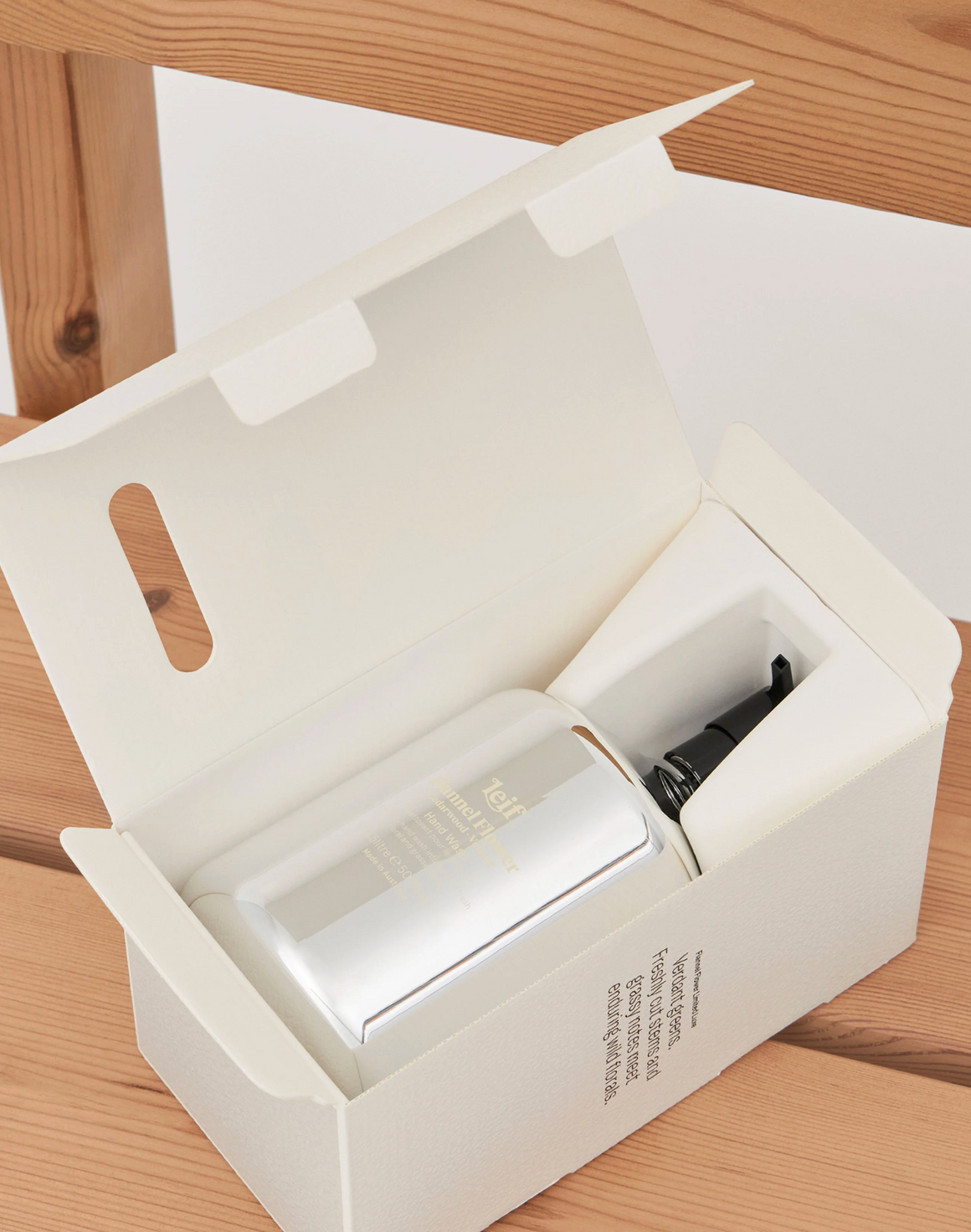 Leif Limited Luxe: Flannel Flower Hand Wash