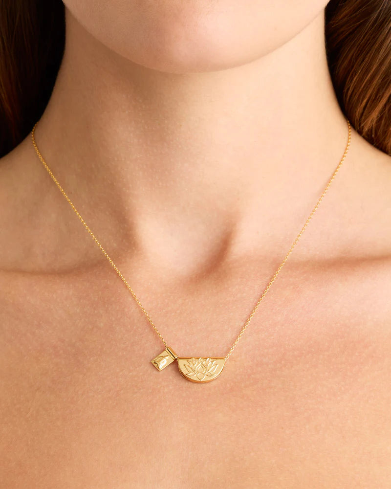 By Charlotte Lotus And Little Buddah Necklace - 18k Gold Vermeil